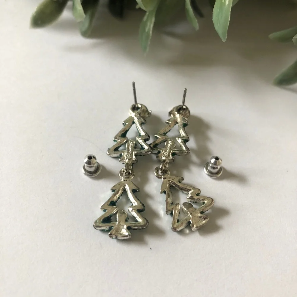 N/A christmas tree